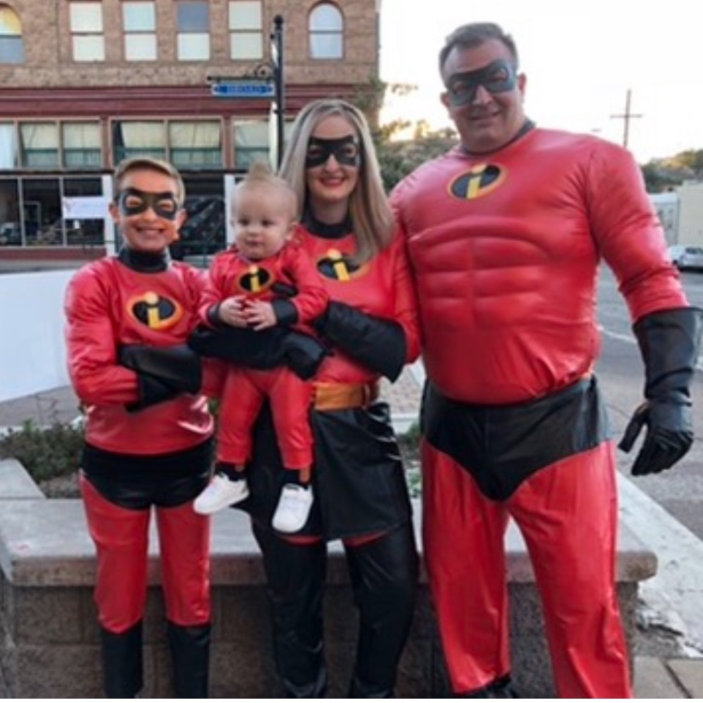 Mrs. Incredible- Elasti Girl Costume